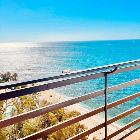Apartamento Lujoso Y Moderno Vistas Panoramicas Al Mar Marbella Esterno foto