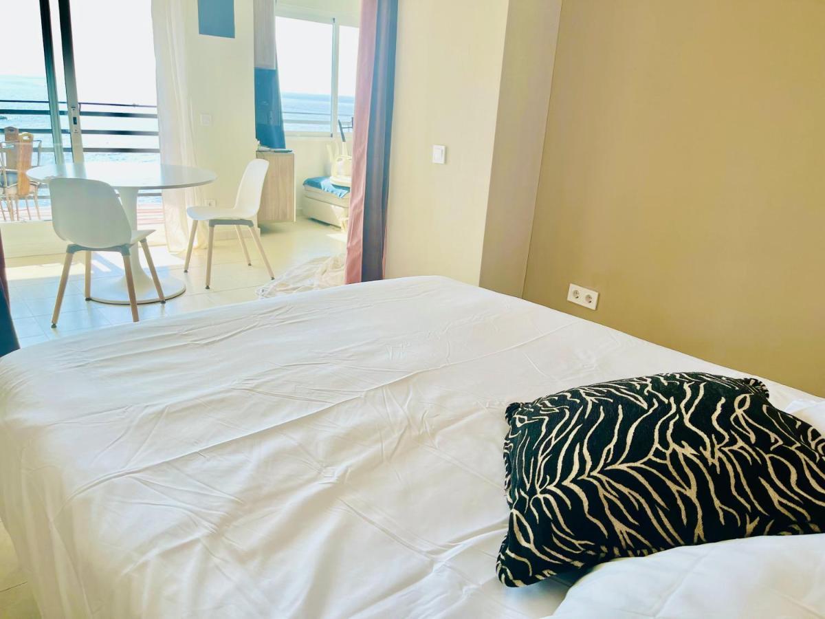 Apartamento Lujoso Y Moderno Vistas Panoramicas Al Mar Marbella Esterno foto